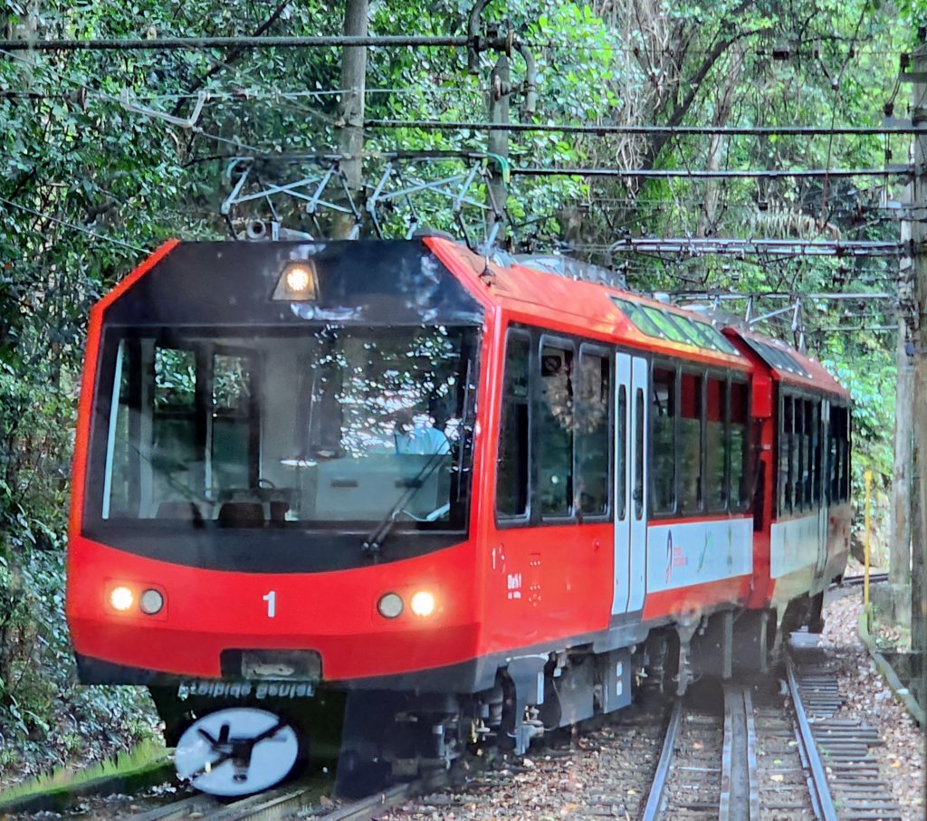 _080000r.jpg